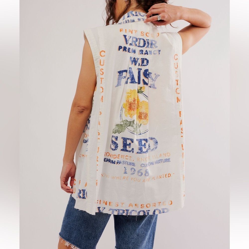 Free People White Sleeveless Button-Up Top with Blue & Yellow Graphic - Picture 2 of 8